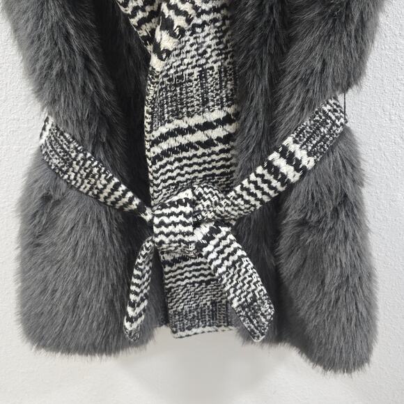 Chic Women’s Faux Fur Vest – Black & White Houndstooth Belted Long Sleeveless... - Picture 3 of 10